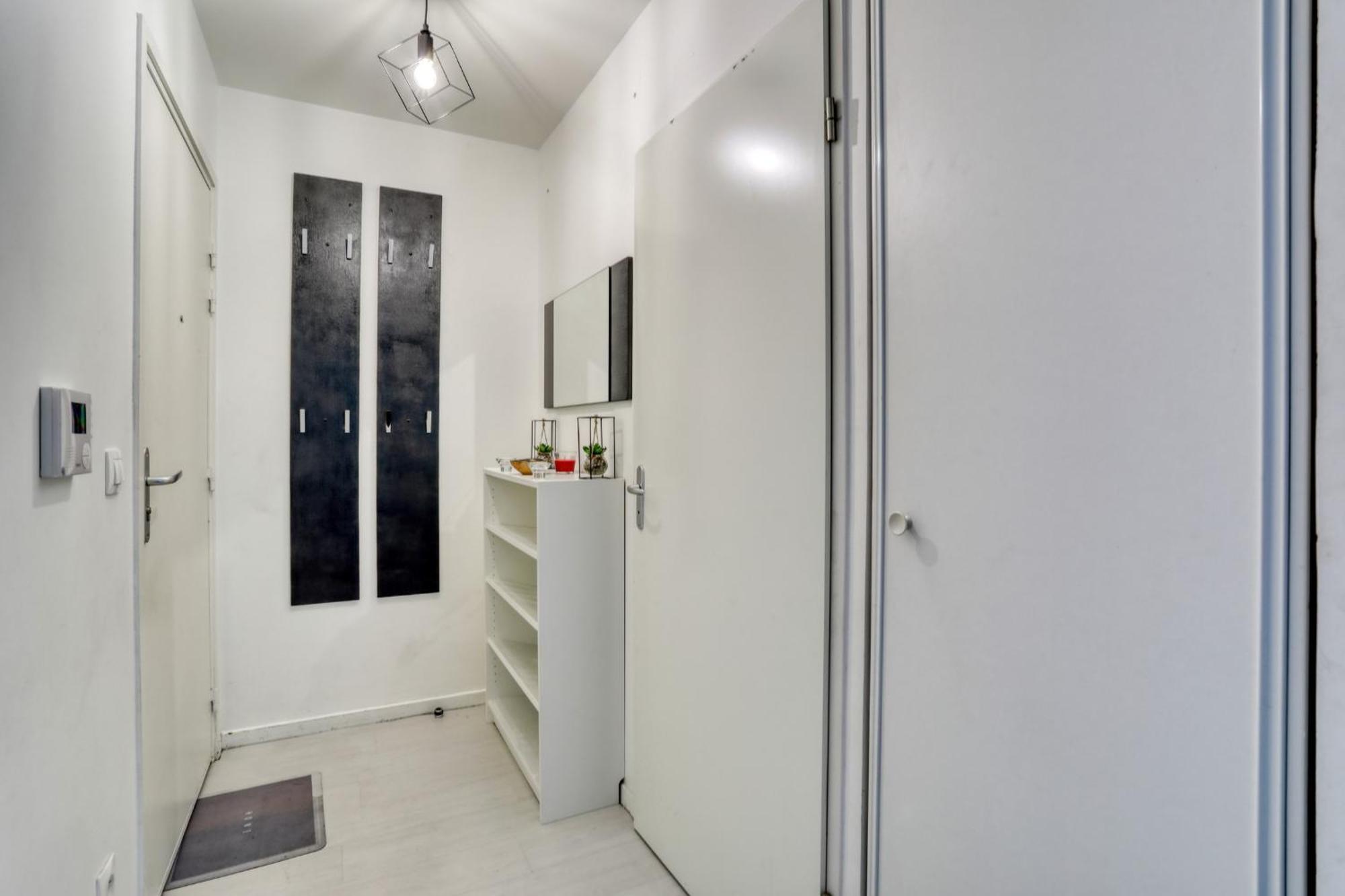 "Le Serenity ", Appartement Spacieux ,Balcon, Parking Prive Gratuit, Netflix, Proche Cdg Et Stade De France Stains Eksteriør bilde