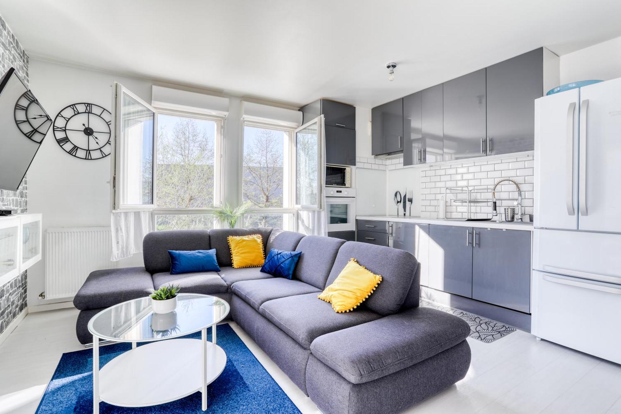 "Le Serenity ", Appartement Spacieux ,Balcon, Parking Prive Gratuit, Netflix, Proche Cdg Et Stade De France Stains Eksteriør bilde
