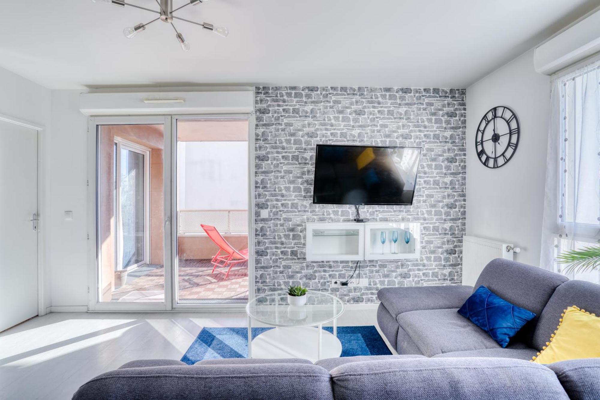 "Le Serenity ", Appartement Spacieux ,Balcon, Parking Prive Gratuit, Netflix, Proche Cdg Et Stade De France Stains Eksteriør bilde